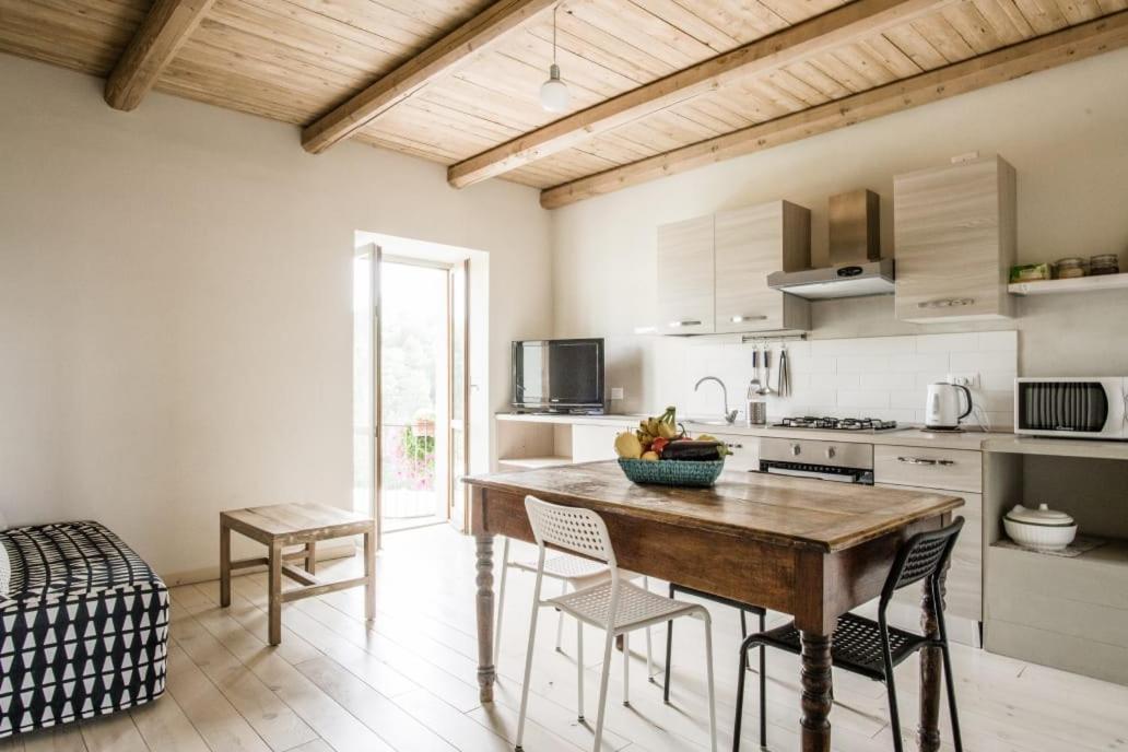 La Casa Di Roby-1 Appartamento La Morra Con Piscina Dış mekan fotoğraf